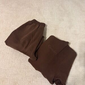Women's Brown Hoodie and Jogger Set - Cozy Casual Sweatshirt Set
